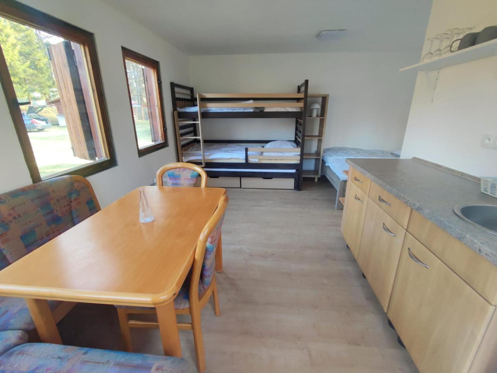 Lesní chaty Hogo Fogo Kytlice Habitación foto