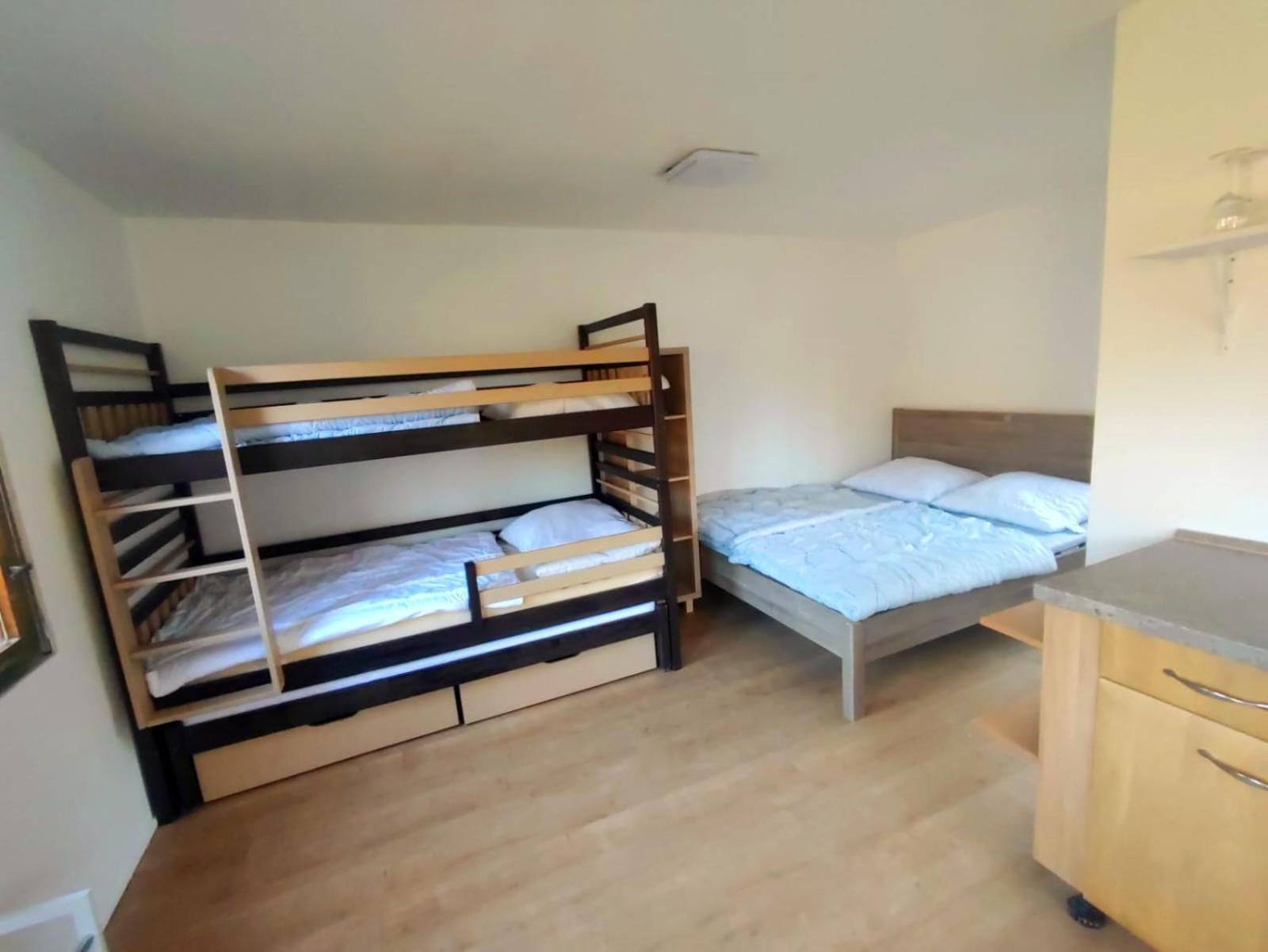 Lesní chaty Hogo Fogo Kytlice Habitación foto